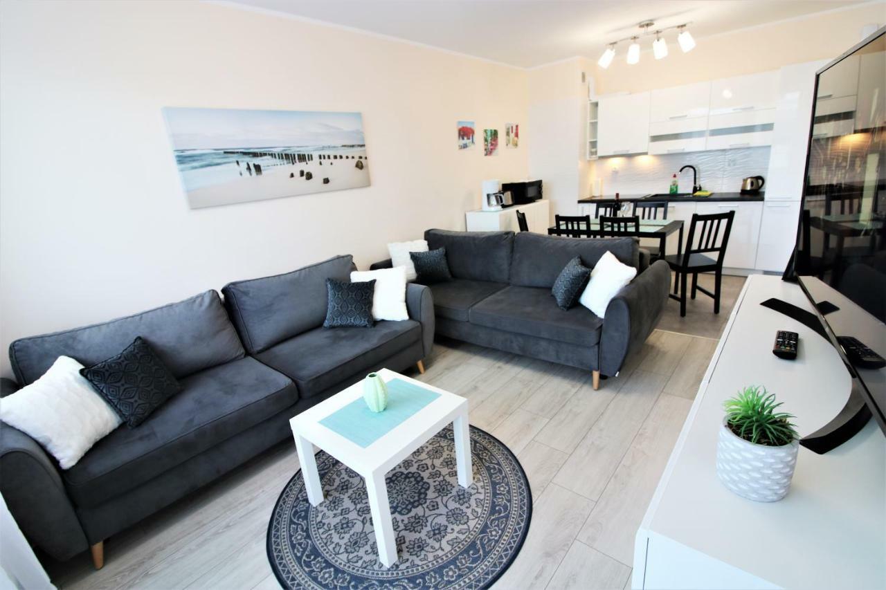 Apartament Superior Pastelowy Przy Plazy Kolobrzeg Exterior photo