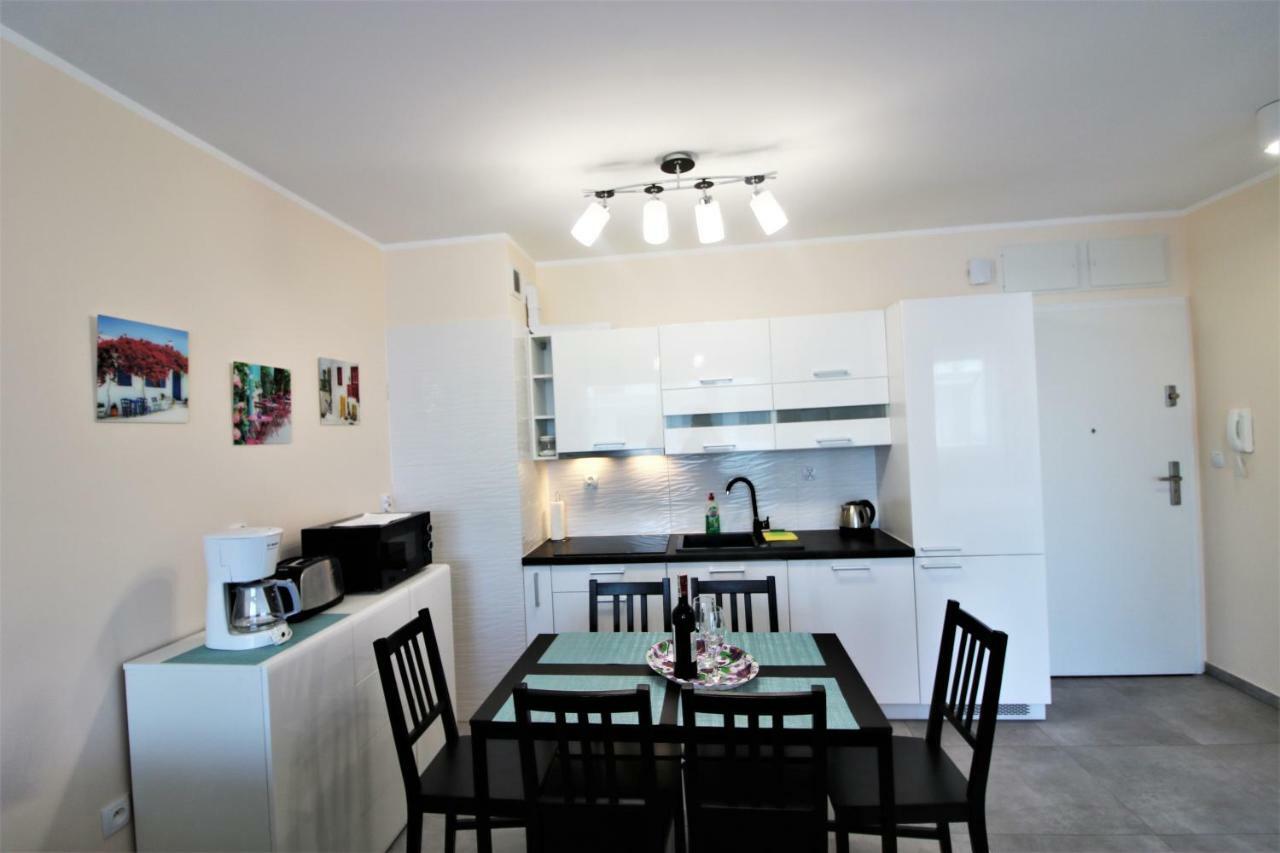 Apartament Superior Pastelowy Przy Plazy Kolobrzeg Exterior photo