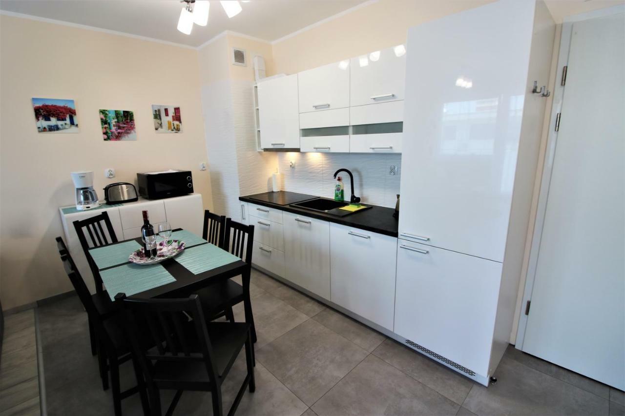 Apartament Superior Pastelowy Przy Plazy Kolobrzeg Exterior photo